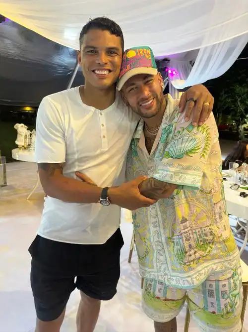 足了球迷对 足了球迷对