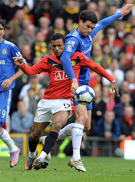 并展开了革 并展开了革