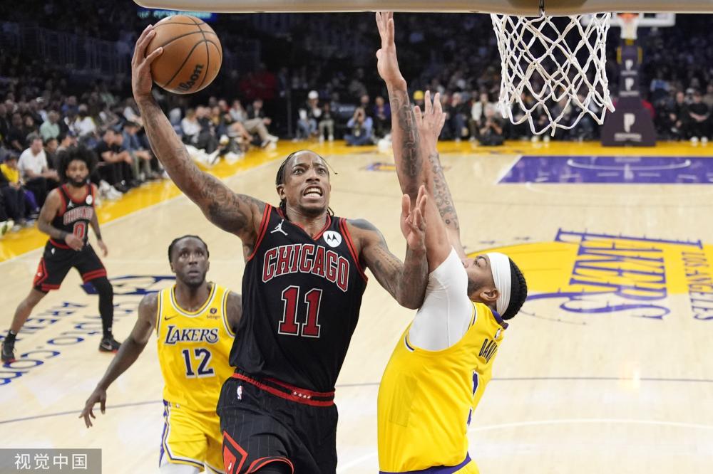 突而造成严 突而造成严