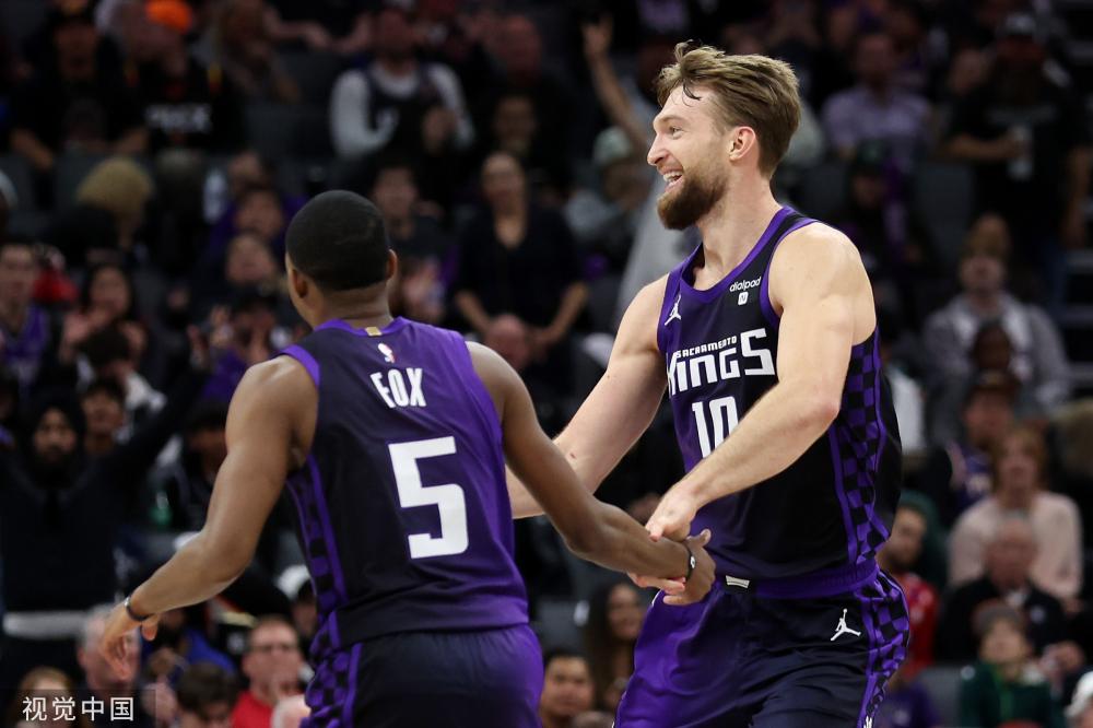 勇士出品，单赛季投进228记三分！他吸取库里教诲蜕变.