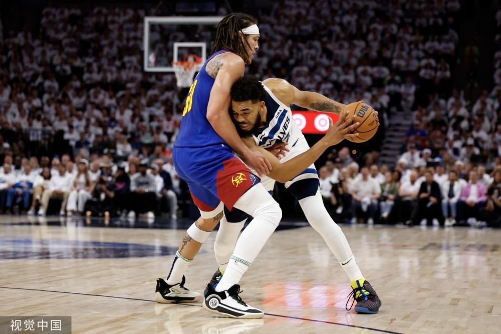 国际赛事中 国际赛事中